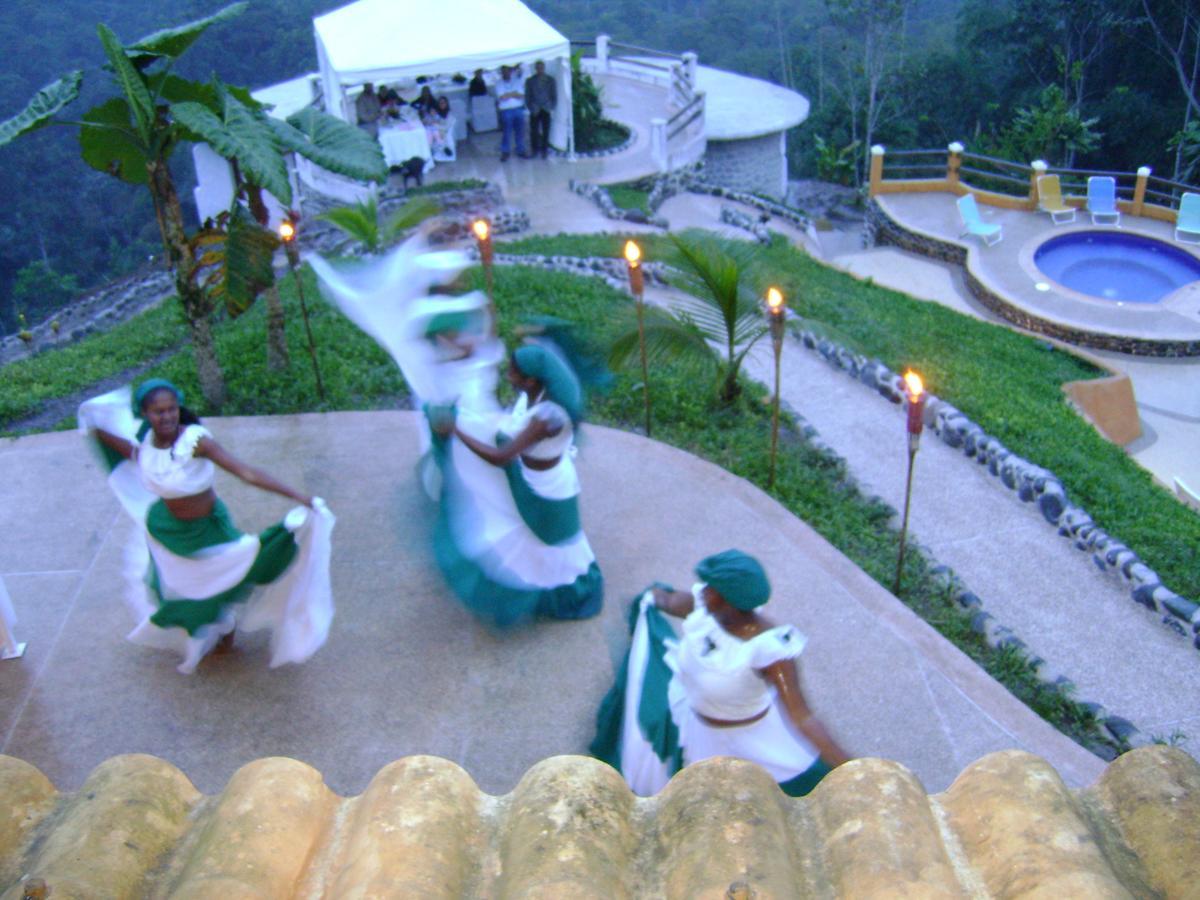 San Miguel de los Bancos Hosteria "El Encanto" מראה חיצוני תמונה